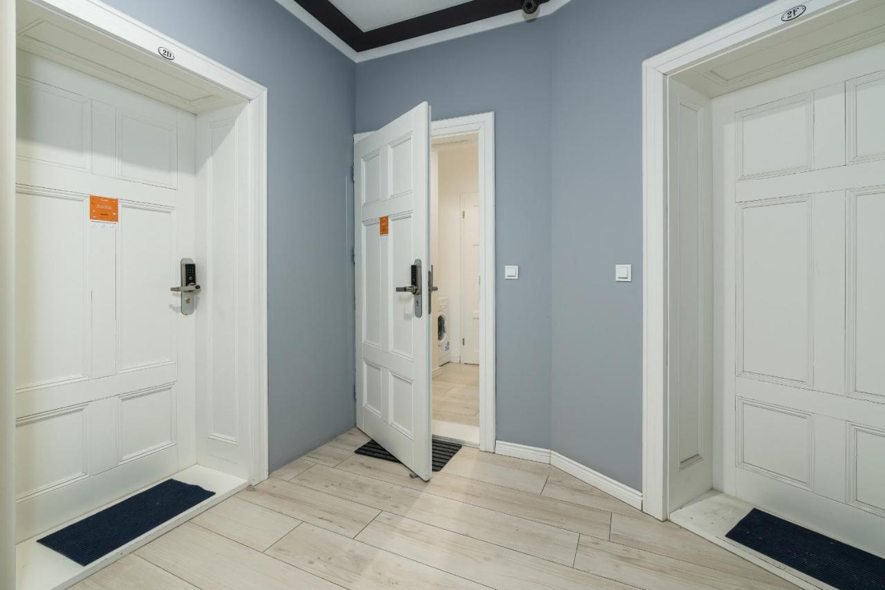 Apartments City Center Saint Wojciech By Renters พอซนาน ภายนอก รูปภาพ